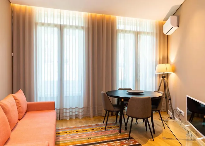 Viva Size Flats Clérigos