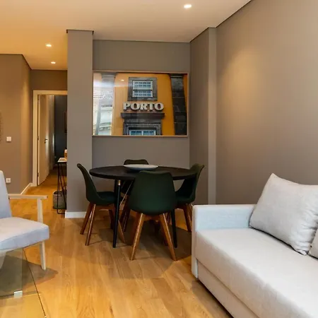 Apartamento Viva Size Flats Clérigos *