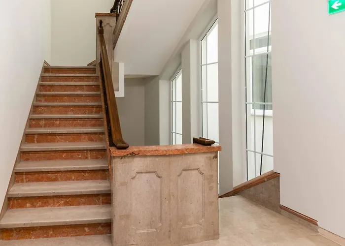 Viva Size Flats Clerigos