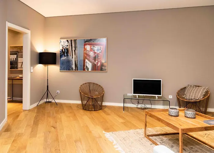 Viva Size Flats Clerigos ポルト