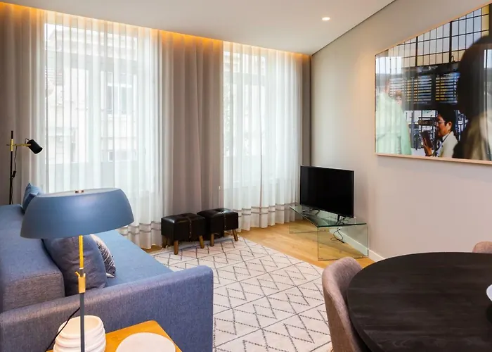 Viva Size Flats Clerigos 波尔图