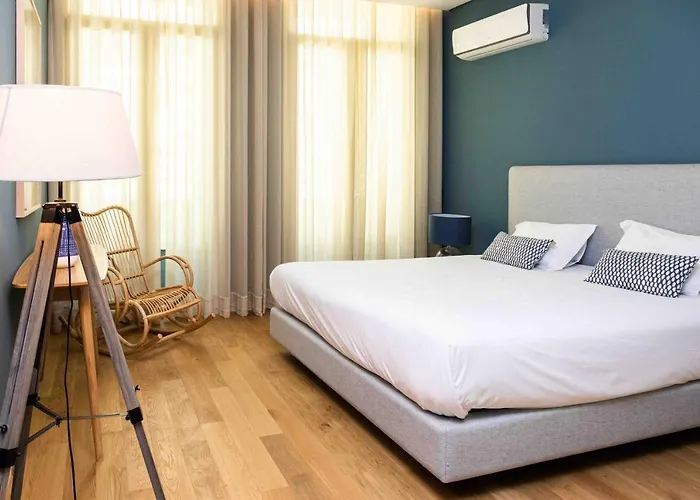 Viva Size Flats Clerigos * ポルト