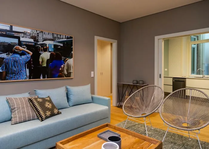 Viva Size Flats Clerigos ポルト