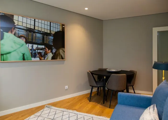 Viva Size Flats Clerigos * ポルト